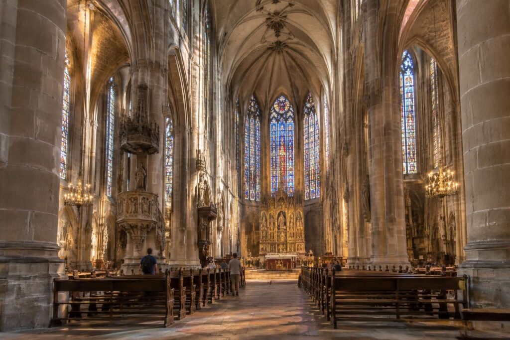 Visite incontournable de la basilique Saint Nazaire et son histoire